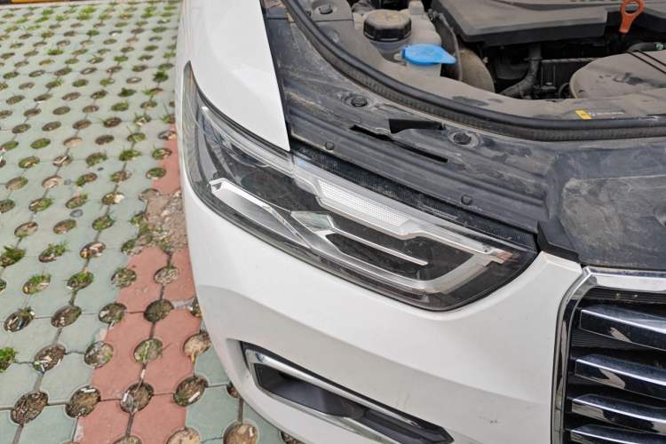 Used Haval H6 2020 1.5 GDIT Automatic Platinum Urban Edition Right Front Headlight