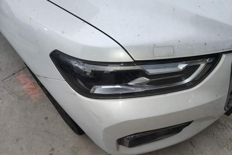 Used Haval H6 2020 1.5 GDIT Automatic Platinum Luxury Edition Right Front Headlight