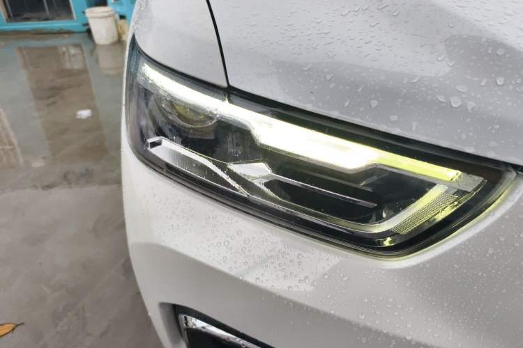 Used Haval H6 2020 1.5 GDIT Automatic Platinum Champion Edition Right Front Headlight