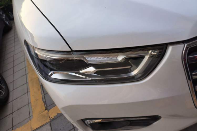Used Haval H6 2020 1.5 GDIT Automatic Platinum Champion Edition Right Front Headlight