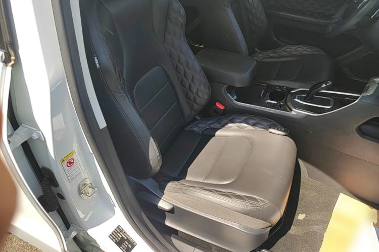 Used Haval H6 2020 1.5 GDIT Automatic Platinum Champion Edition Right Front Seat