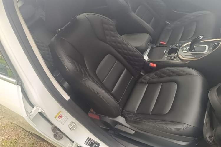 Used Haval H6 2020 1.5 GDIT Automatic Platinum Champion Edition Right Front Seat