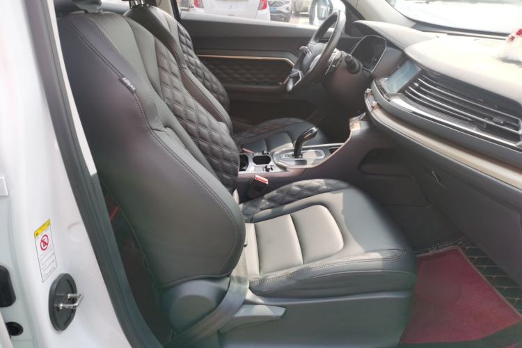 Used Haval H6 2020 1.5 GDIT Automatic Platinum Champion Edition Right Front Seat