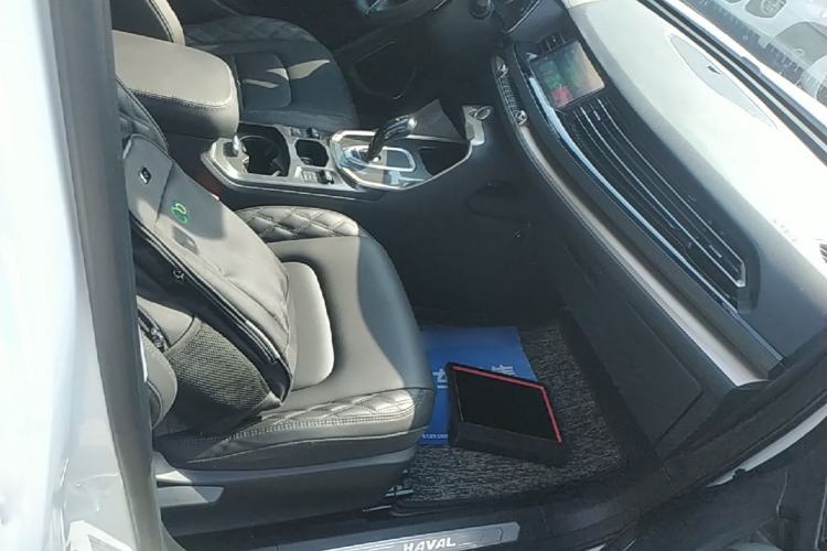 Used Haval H6 2020 1.5 GDIT Automatic Platinum Champion Edition Right Front Seat