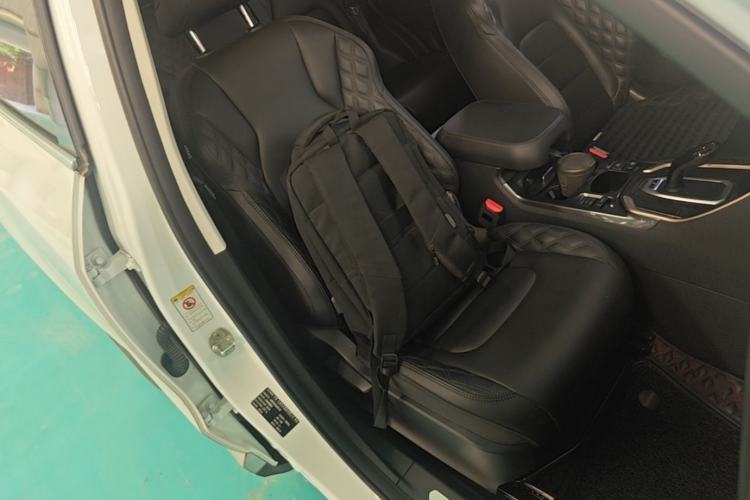 Used Haval H6 2020 1.5 GDIT Automatic Platinum Champion Edition Right Front Seat