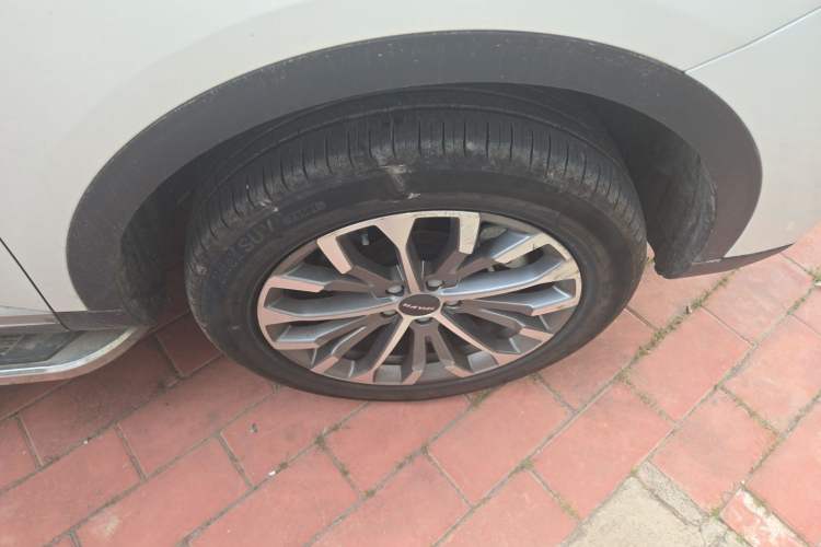 Used Haval H6 2020 1.5 GDIT Automatic Platinum Champion Edition Right Front Wheel Hub