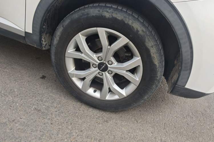 Used Haval H6 2020 1.5 GDIT Automatic Platinum Urban Edition Right Front Wheel Hub