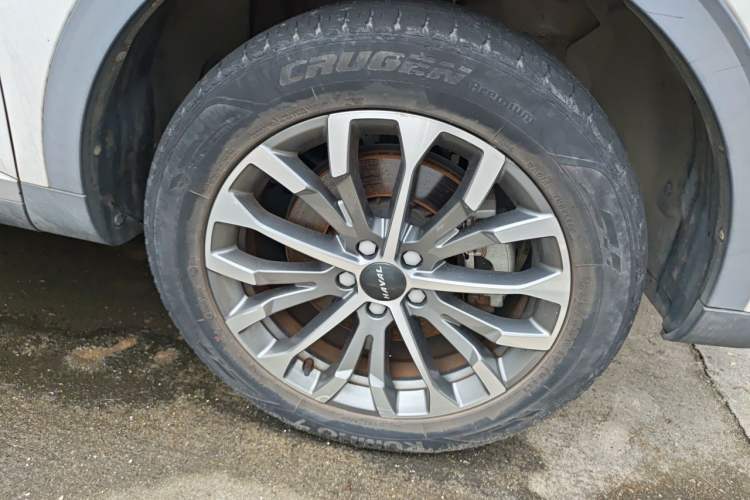 Used Haval H6 2020 1.5 GDIT Automatic Platinum Champion Edition Right Front Wheel Hub