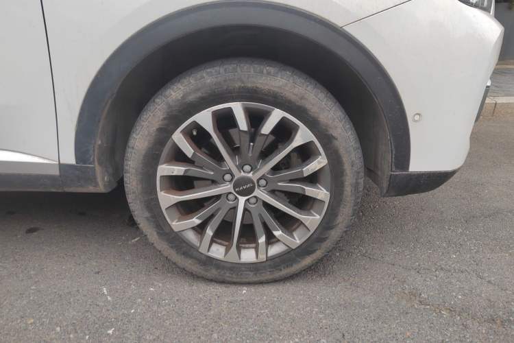 Used Haval H6 2020 1.5 GDIT Automatic Platinum Supreme Edition Right Front Wheel Hub