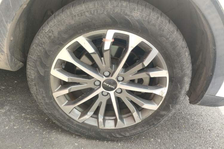 Used Haval H6 2020 1.5 GDIT Automatic Platinum Champion Edition Right Front Wheel Hub