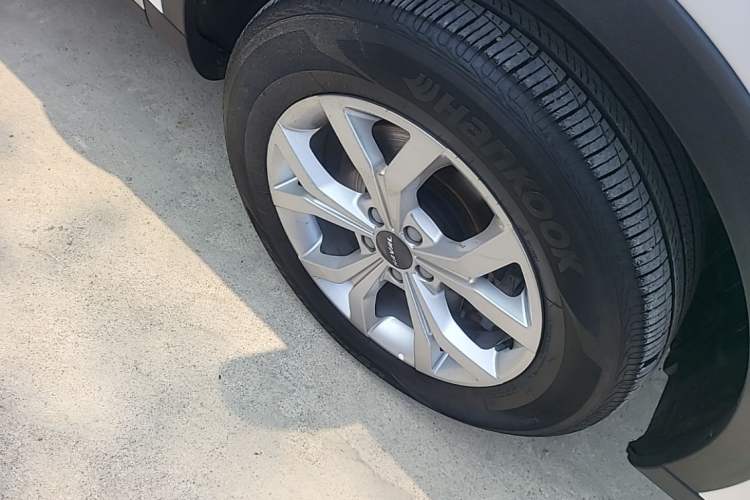 Used Haval H6 2020 1.5 GDIT Automatic Platinum Urban Edition Right Front Wheel Hub