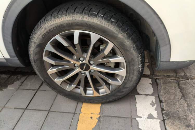 Used Haval H6 2020 1.5 GDIT Automatic Platinum Champion Edition Right Front Wheel Hub