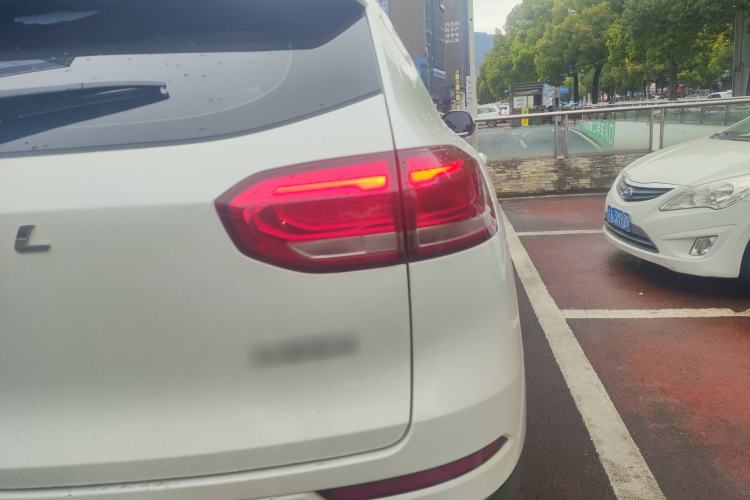 Used Haval H6 2020 1.5 GDIT Automatic Platinum Champion Edition Right Rear Taillight