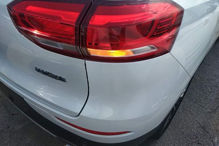 Used Haval H6 2020 1.5 GDIT Automatic Platinum Champion Edition Right Rear Taillight