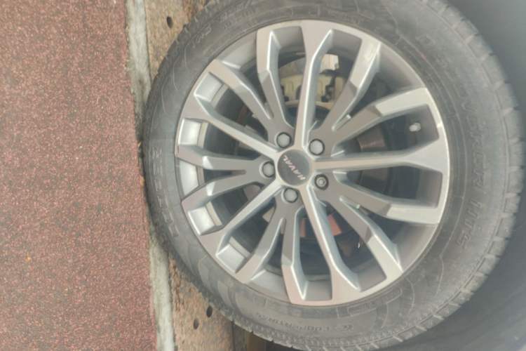 Used Haval H6 2020 1.5 GDIT Automatic Platinum Champion Edition Right Rear Wheel Hub