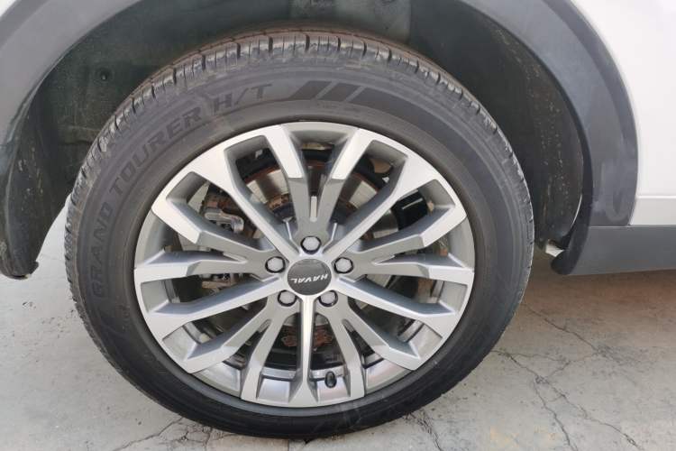Used Haval H6 2020 1.5 GDIT Automatic Platinum Champion Edition Right Rear Wheel Hub