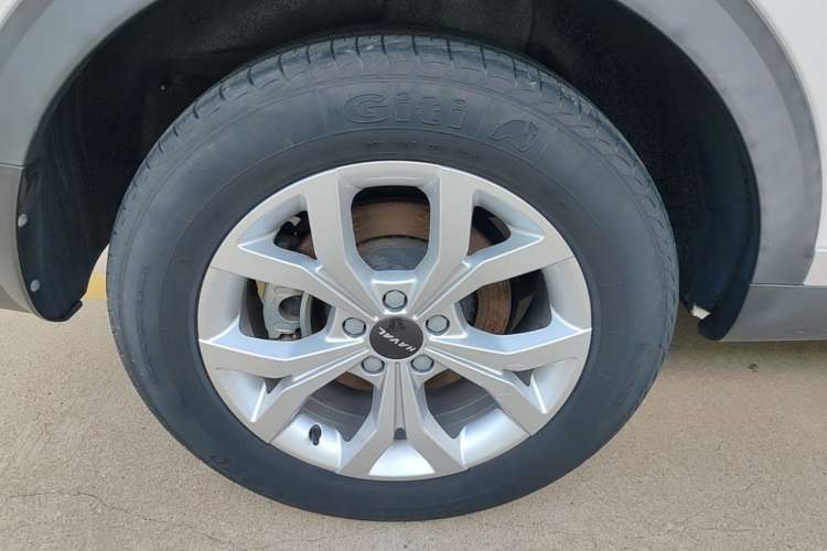 Used Haval H6 2020 1.5 GDIT Automatic Platinum Urban Edition Right Rear Wheel Hub
