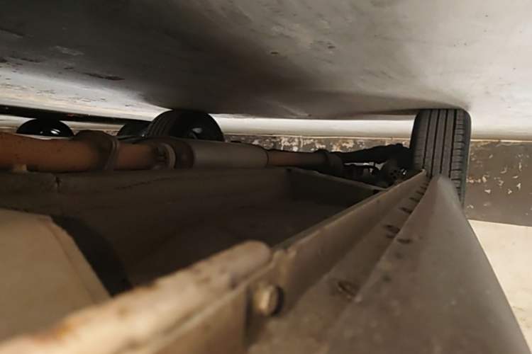 Used Haval H6 2020 1.5 GDIT Automatic Platinum Champion Edition Right Side Sill