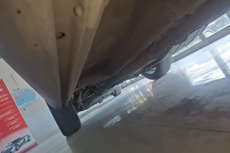 Used Haval H6 2020 1.5 GDIT Automatic Platinum Luxury Edition Right Side Sill