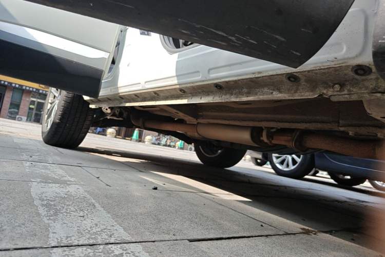 Used Haval H6 2020 1.5 GDIT Automatic Platinum Champion Edition Right Side Sill