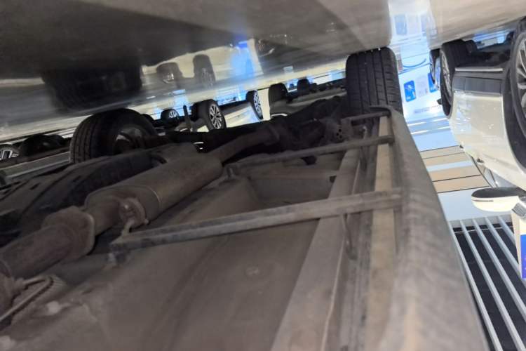 Used Haval H6 2020 2.0 GDIT Automatic Platinum Champion Edition Right Side Sill