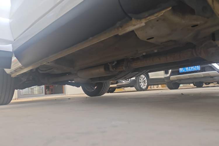 Used Haval H6 2020 1.5 GDIT Automatic Platinum Champion Edition Right Side Sill