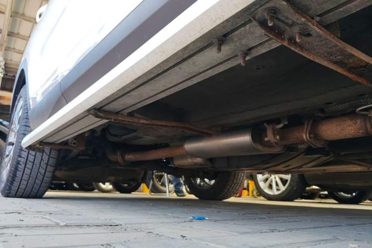 Used Haval H6 2020 2.0 GDIT Automatic Platinum Champion Edition Right Side Sill