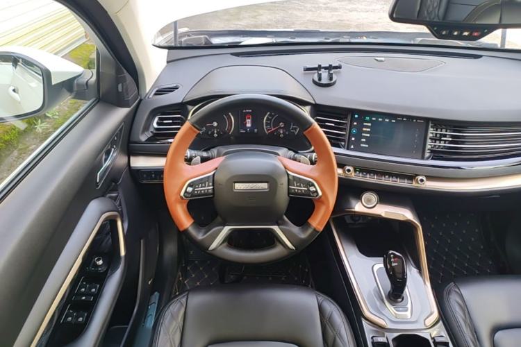 Used Haval H6 2020 1.5 GDIT Automatic Platinum Champion Edition Steering Wheel