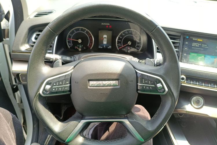 Used Haval H6 2020 1.5 GDIT Automatic Platinum Champion Edition Steering Wheel