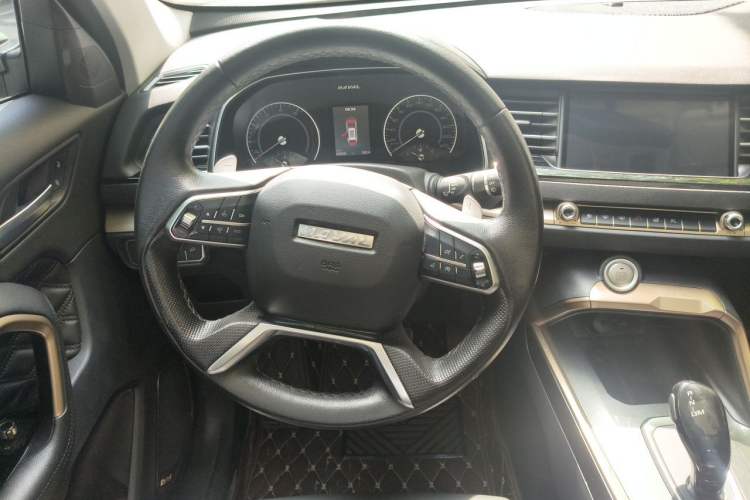 Used Haval H6 2020 1.5 GDIT Automatic Platinum Champion Edition Steering Wheel