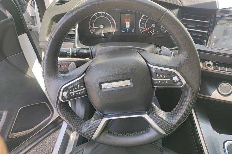 Used Haval H6 2020 1.5 GDIT Automatic Platinum Champion Edition Steering Wheel