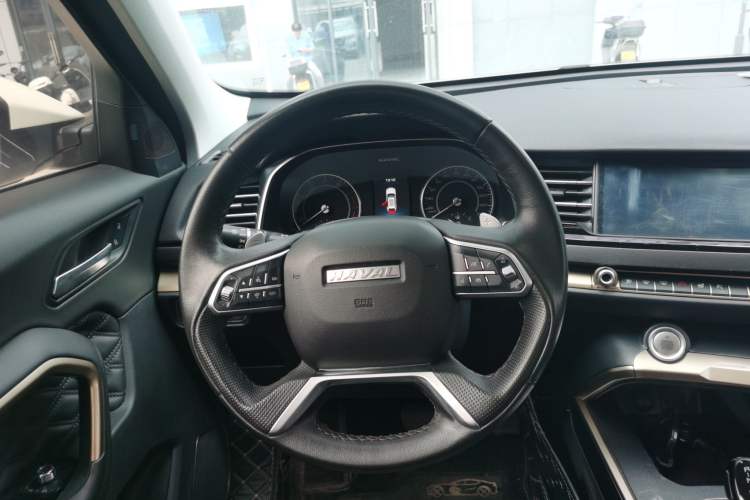 Used Haval H6 2020 1.5 GDIT Automatic Platinum Champion Edition Steering Wheel