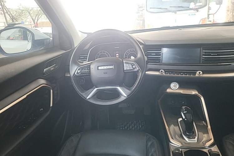 Used Haval H6 2020 1.5 GDIT Automatic Platinum Champion Edition Steering Wheel