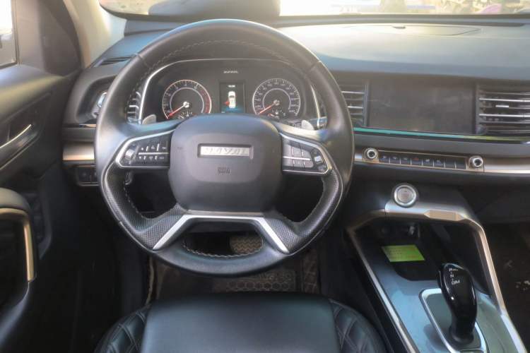 Used Haval H6 2020 1.5 GDIT Automatic Platinum Champion Edition Steering Wheel