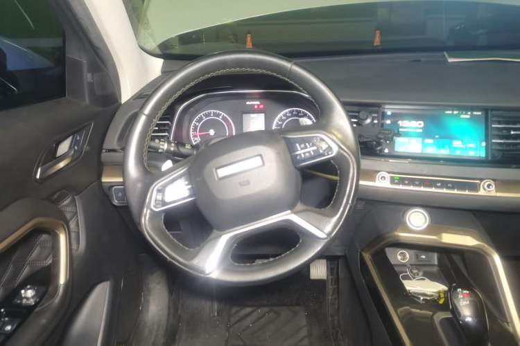 Used Haval H6 2020 1.5 GDIT Automatic Platinum Champion Edition Steering Wheel