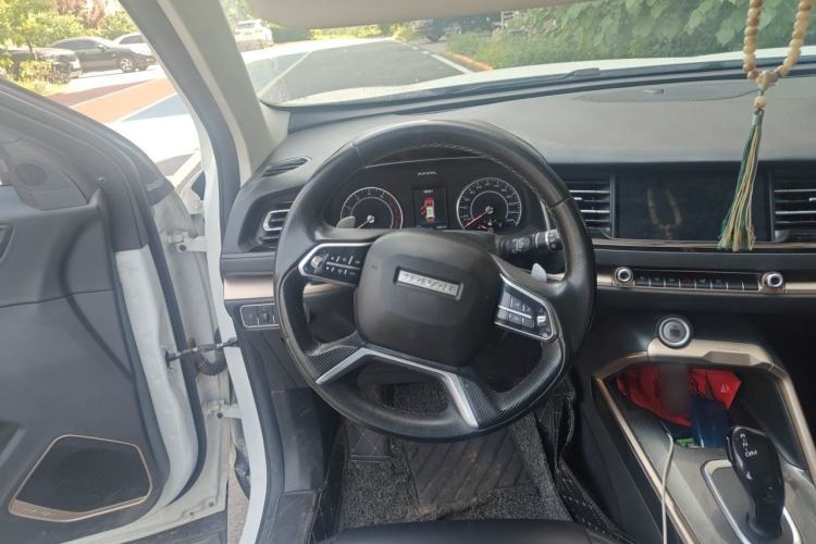 Used Haval H6 2020 1.5 GDIT Automatic Platinum Luxury Edition Steering Wheel
