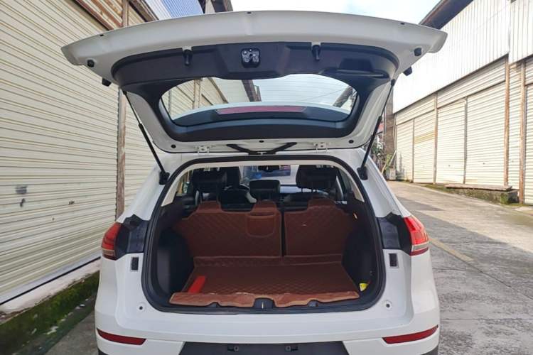 Used Haval H6 2020 1.5 GDIT Automatic Platinum Champion Edition Trunk