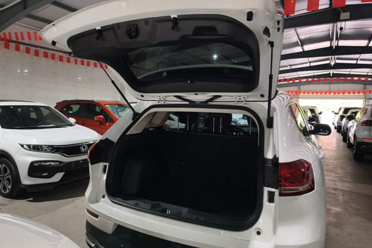 Used Haval H6 2020 1.5 GDIT Automatic Platinum Champion Edition Trunk