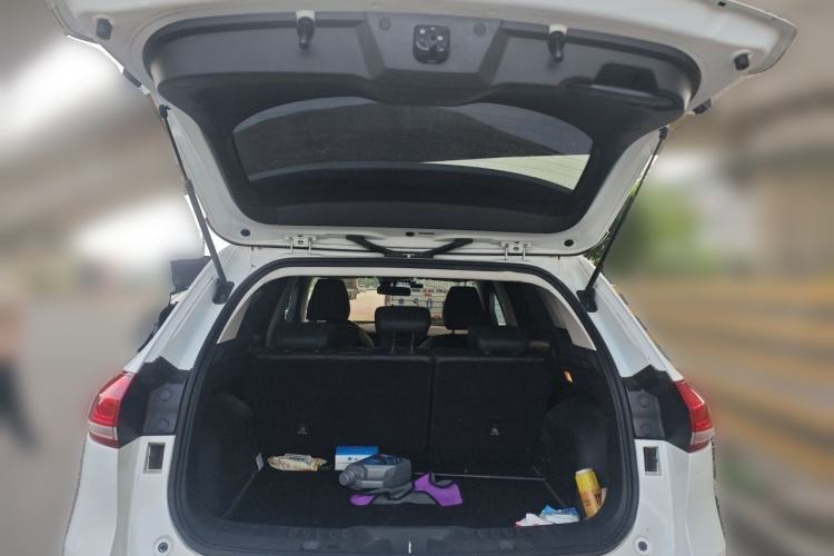 Used Haval H6 2020 1.5 GDIT Automatic Platinum Urban Edition Trunk