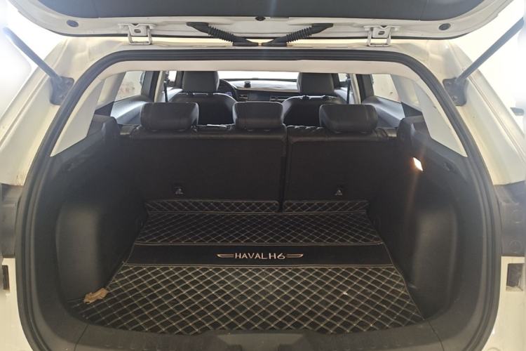 Used Haval H6 2020 1.5 GDIT Automatic Platinum Champion Edition Trunk
