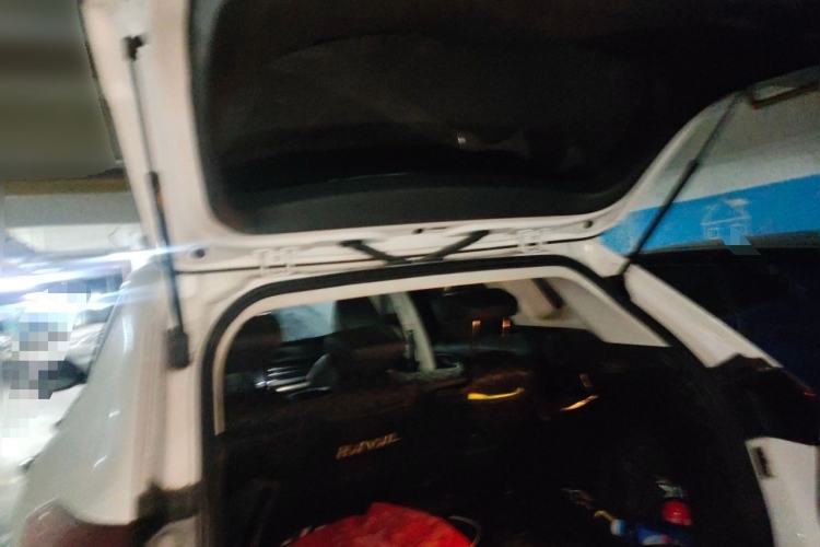 Used Haval H6 2020 1.5 GDIT Automatic Platinum Champion Edition Trunk