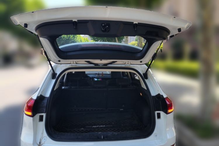 Used Haval H6 2020 1.5 GDIT Automatic Platinum Luxury Edition Trunk
