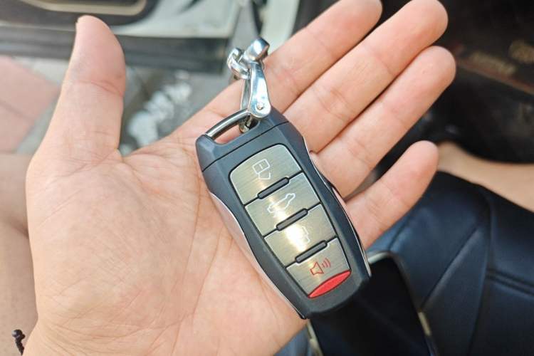 Used Haval H6 2020 1.5 GDIT Automatic Platinum Urban Edition Vehicle Key