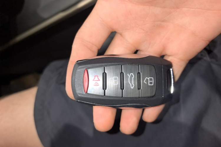 Used Haval H6 2020 2.0 GDIT Automatic Platinum Champion Edition Vehicle Key
