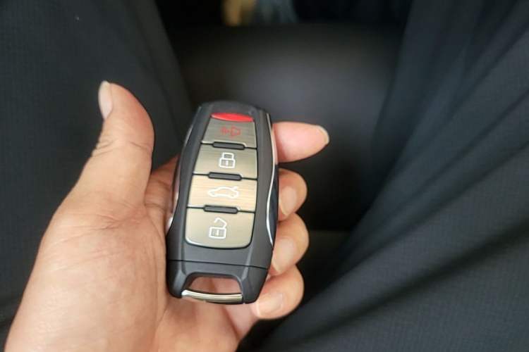 Used Haval H6 2020 1.5 GDIT Automatic Platinum Champion Edition Vehicle Key