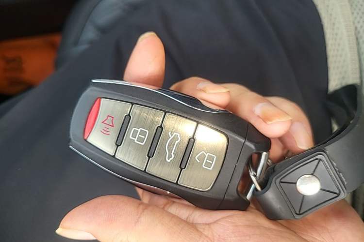 Used Haval H6 2020 1.5 GDIT Automatic Platinum Urban Edition Vehicle Key