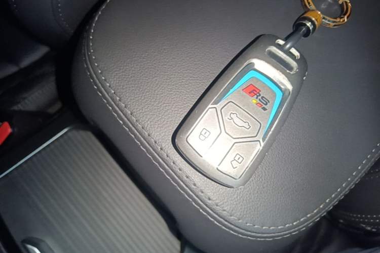 Used Haval H6 2020 1.5 GDIT Automatic Platinum Luxury Edition Vehicle Key