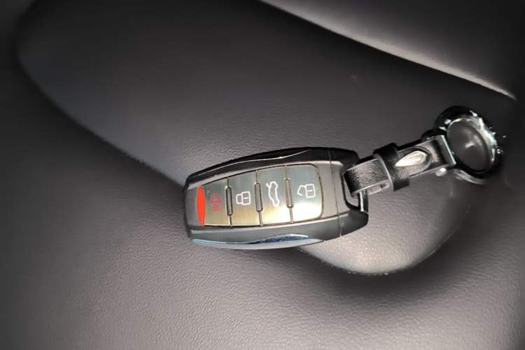 Used Haval H6 2020 2.0 GDIT Automatic Platinum Champion Edition Vehicle Key