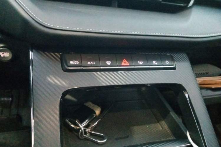 Used Haval H6 2021 3rd Generation 1.5T Automatic Two-Wheel Drive Max Audio And AC Panel