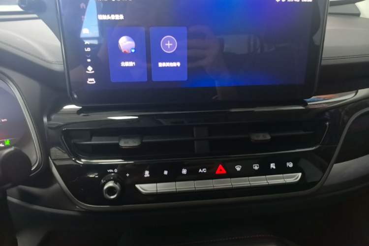 Used Haval H6 2021 National Trend Edition 1.5 GDIT Automatic Ultra-Luxury Version Audio And AC Panel
